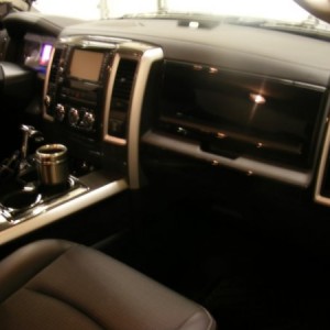 Dash Kit Piano Black and Carbon Fiber