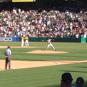 Mo pitching his last game in Oakland.