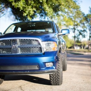 09 dodge ram 4x4

Bilstien 5100 @2.1
295/65/20 trail grapplers
4.56 Yukon gears