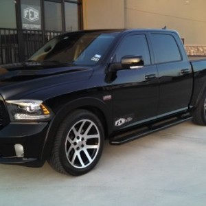 2014 RAM 1500 Crew Cab 4x4 Sport   RT grill