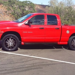 07-2014 new 22" wheels (pic 2)