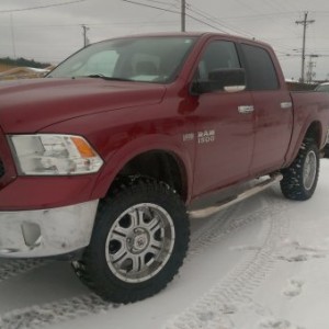 4" Superlift with Bilstien shocks, Moto Metal Havoc 20" Havoc wheels wrapped in 35" x 12" Mickey Thompson Baja MTZ's