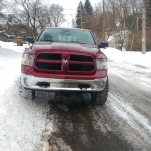 200 miles on new lift, added wheel spacers 1.25"