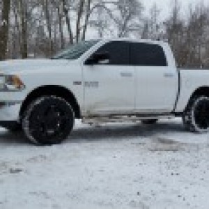 2014 Ram 1500 Bighorn 4x4