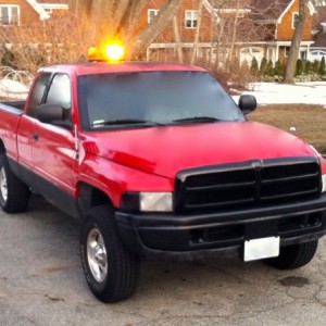 Lightbar installed and grill blacked (X)