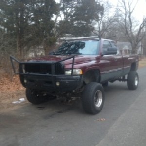 3" Sus. 3" Body lift installed. with the grille guard i made. Ditched that quick. Still 305's