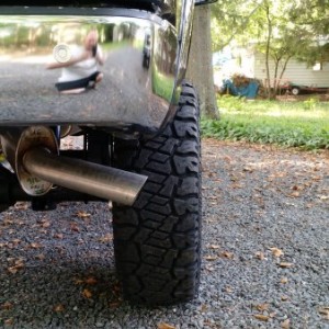 **** Cepek Fun Country ( 37 X 12.50 X 20 ).
XD779 Badlands ( 20" X 9", +18 , 5.7" backspacing. )