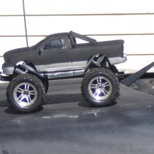 toy truck 001 Walmart toy from Christmas I was bored
