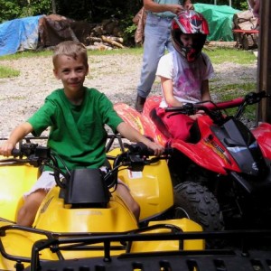 Cj & Mikayla 4 wheeling