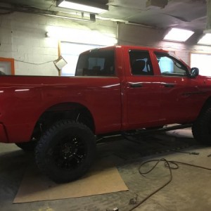 Zone 6" suspension lift installed with 37x13.50x20 Toyo Open Country R/T's.