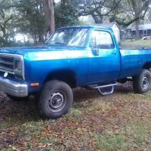 Dodge 150 4x4 love Dodges but damn this one had issues!!Sat for awhile would not start put $$ into it...got it runnin.Guy shows up to buy it...wont st