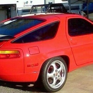 My porsche 928 s4