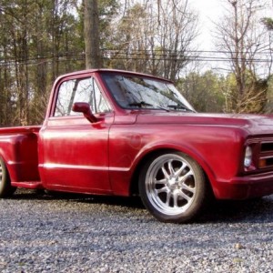 1967 Chevy C-10, Stepside, 350cid/Munice M21 4-speed, nitrogen tank fills fast bags on 4 corners, Toyo 255/45X20s on American Eagle 221 20X8s, shaved