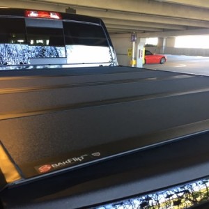 MX4 Tonneau