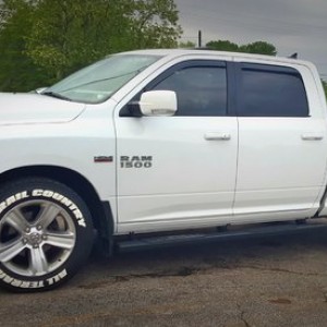 Old school muscle look? Love them tires.