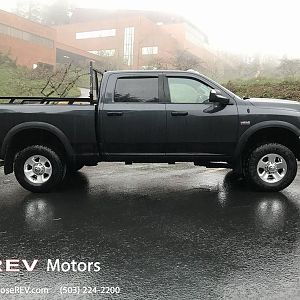 Used-2015-ram-2500-powerwagon=side