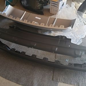 Skid plate (silver)  5SX96JSCAC