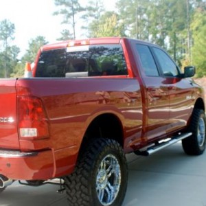 Lifted Red Sport 1500 5.7 V8