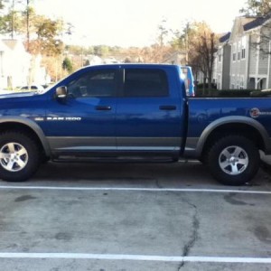 2.5 inch leveling kit and 315/70/17 Pro Comp Xtreme mud terrains