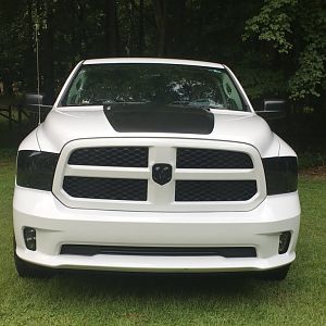 2015 RAM 1500 Front View