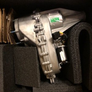Transfer case 3.jpg