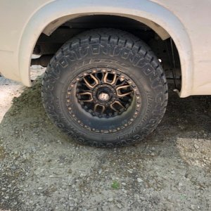 Tires4.jpg