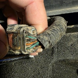 i550 Connector 2.jpg