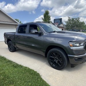 Stock 23 ram Laramie midnight