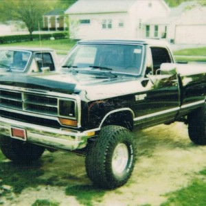 My dad's '88 ram. I don't remember what year this was. I think 1992-1994 ?