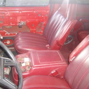 Allready have nice door panels on their way. Getting a red billet half-wrapped steering wheel and probably put some led's or neon inside. Also putting