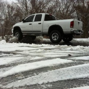 First snow in my new truck, didnt even put it in 4wd