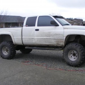 2012 0212truck0001