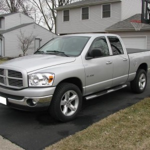 2008 Ram sport grille and painted door handles