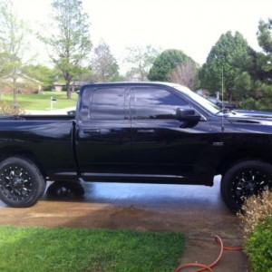 20x9 fuel kranks and debadge