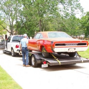 Picking up Dad's bee in Houston, 2006 with my old F-150.  We never finished putting it together, he peacefully went to be with our Lord in May 2011.