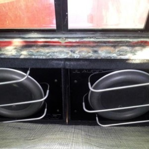 Jl W7's behind rear seat