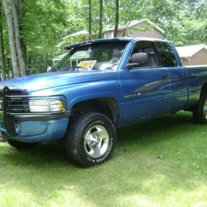 forsaledodgeram004