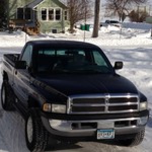 got the pickup all purtied up just installing whips