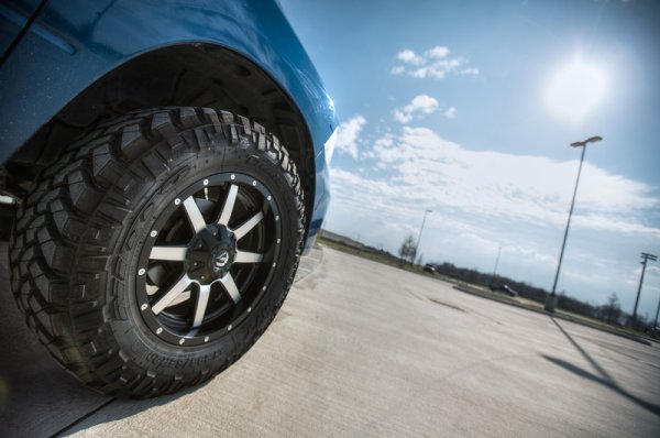 09 dodge ram 4x4

Bilstien 5100 @2.1
295/65/20 trail grapplers
4.56 Yukon gears