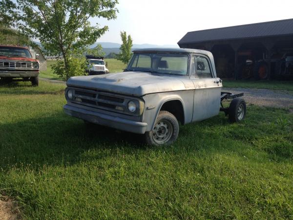 1970 dodge D100 2