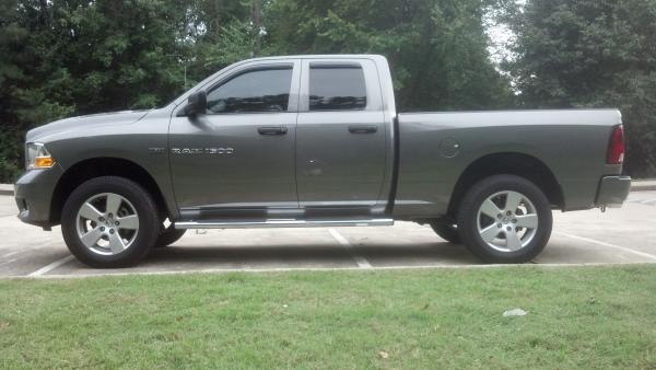 2.5 HBS leveling kit installed