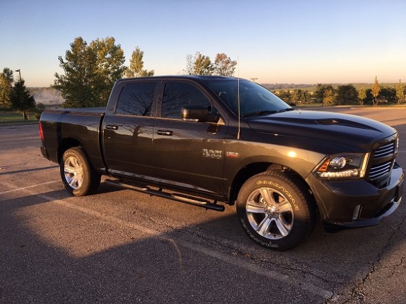 2016RAM1500b