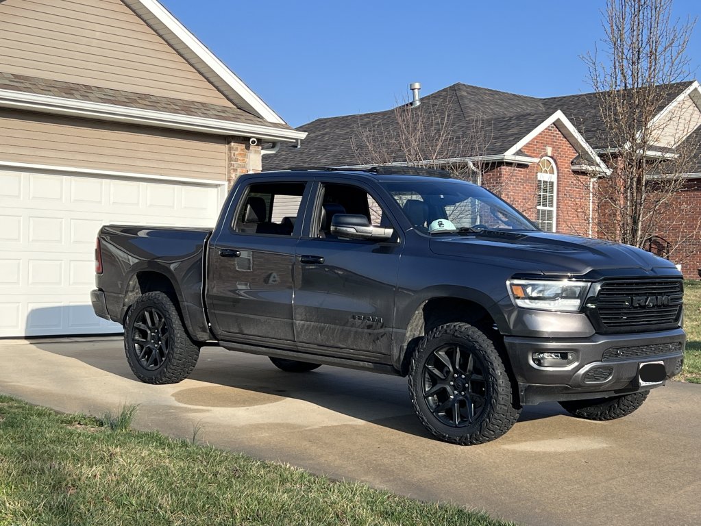 23 ram 3.5" SST with 35" MT Baja Boss A/T
