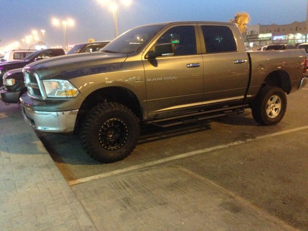 35 Tires and 285 Tires