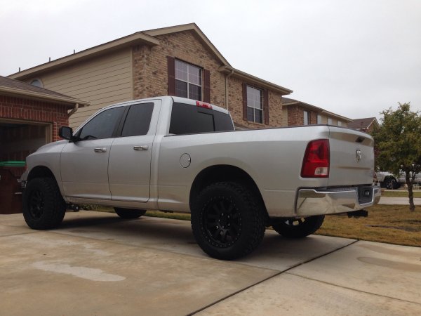 4 inch CST lift, 20x9.5 ET 0 Procomp 7036, Toyo Open Country  A/T II Xtreme LT305/55R20
