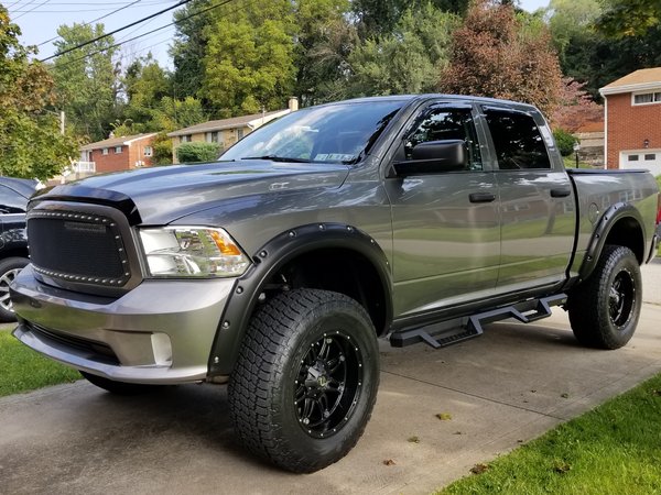 6” RC lift, Fox 2.0 adjustable front shocks, 20” Fuel Hostage wheels, RC flares, Westin nerf bars, Bully Dog Gt, Pedal Commander, K&N CAI, Magnaflow-F