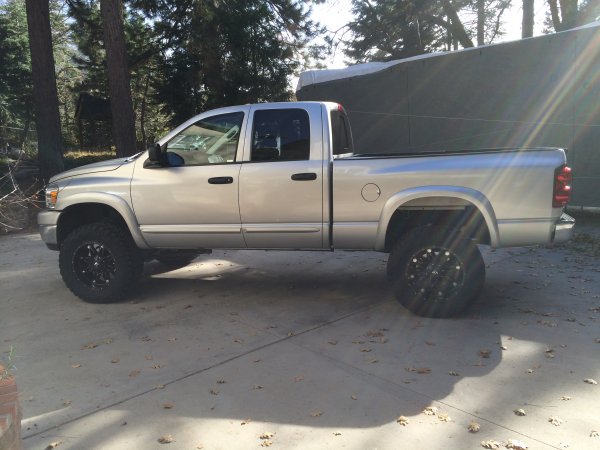 Added Fuel Hostage Wheels and Trail Grappler Tires