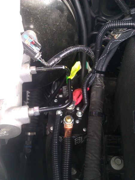 Battery disconnect. Mounted to the lower part of the stock battery tray.
