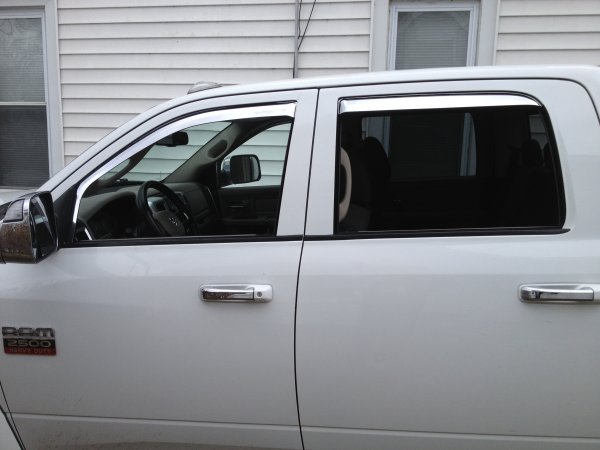 Chrome in channel vent visors...
(without pillar tape)