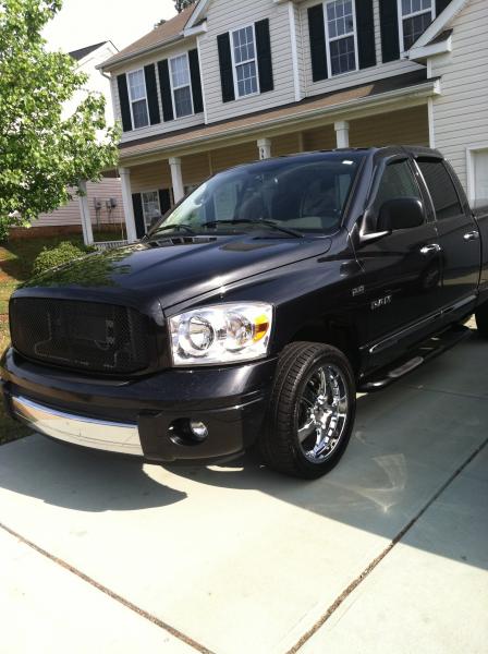 Eagle alloy 20's and black nerf bars